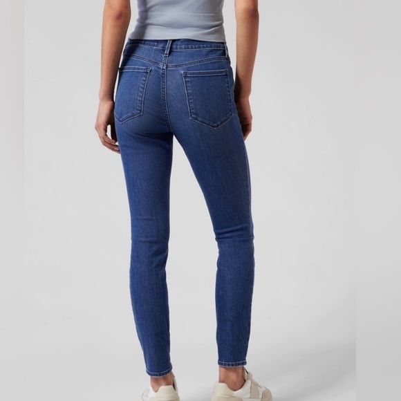 Athleta Sculptek Skinny Jeans - Picture 2 of 12